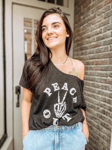  Peace Out Graphic Tee in Charcoal