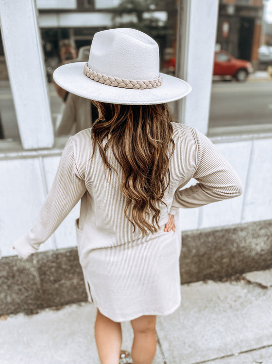 The Reese Ribbed 2-Tone Cardigan in Taupe