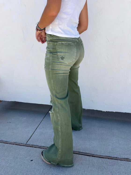 PREORDER The Daisy Distressed Dad Jean in Olive