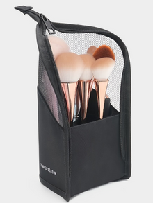  Travel Cosmetic Bag in Black