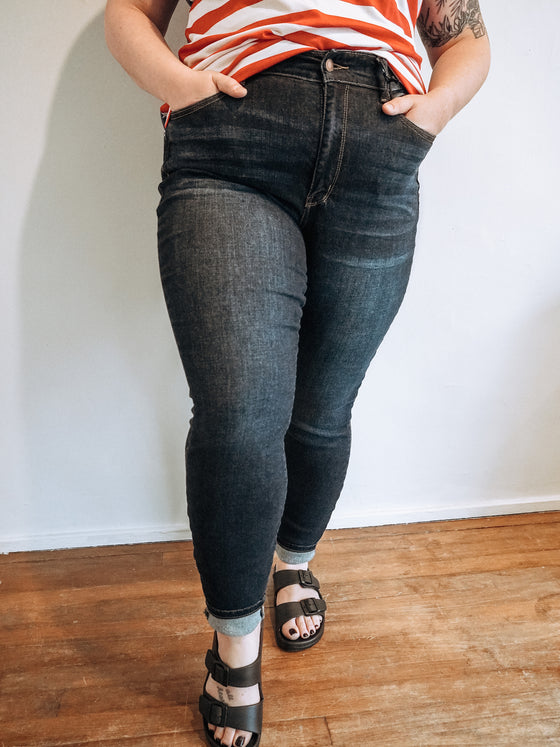 The Saira 2.0 Dark Skinny Judy Blue Jeans
