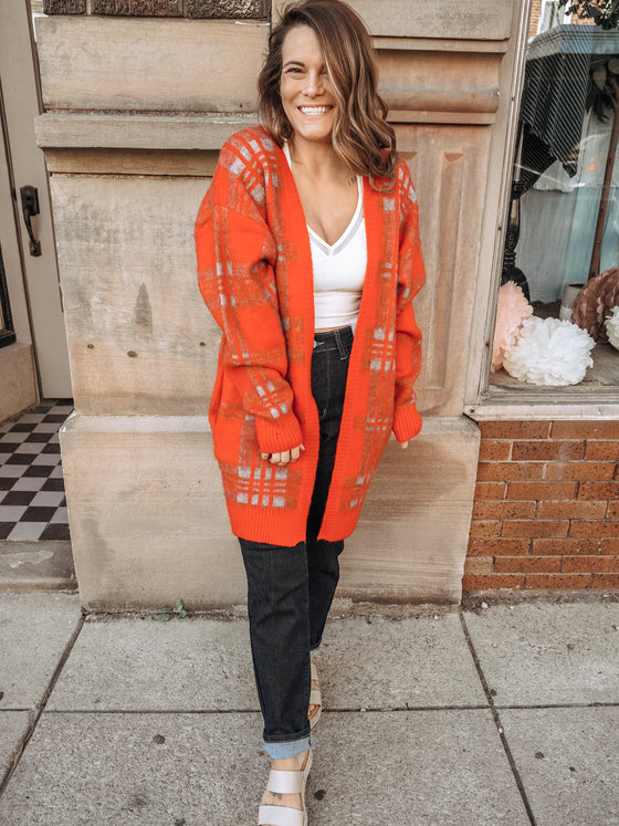 The Panola Plaid Cardigan in Red